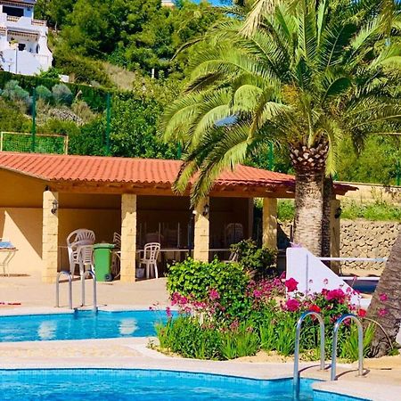 Апартаменты Casa Joanna With Swimming Pool Альфас-дель-Пи Экстерьер фото